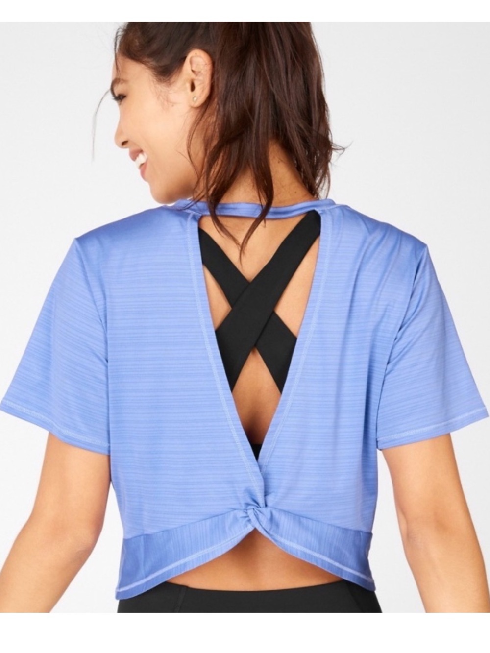 Fabletics Women’s Performance Twist-open Back Top Blue, size Large
